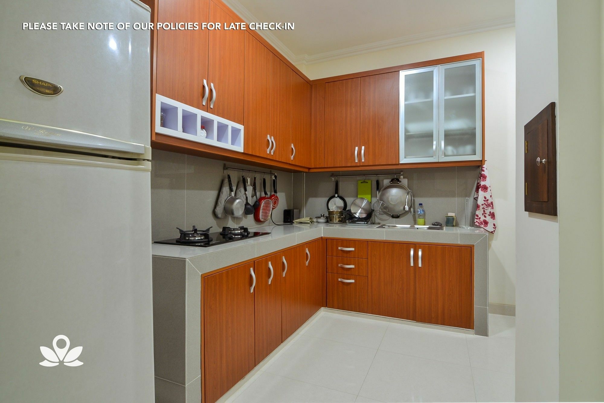 Zen Rooms Near Stasiun Sudirman Jakarta Exterior photo